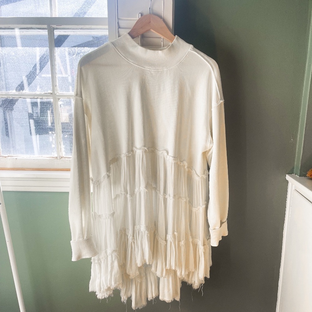 Free People Pixie Pullover in "Bones" Sz M